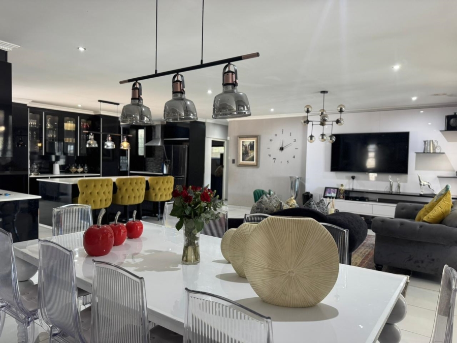 4 Bedroom Property for Sale in Gonubie Eastern Cape